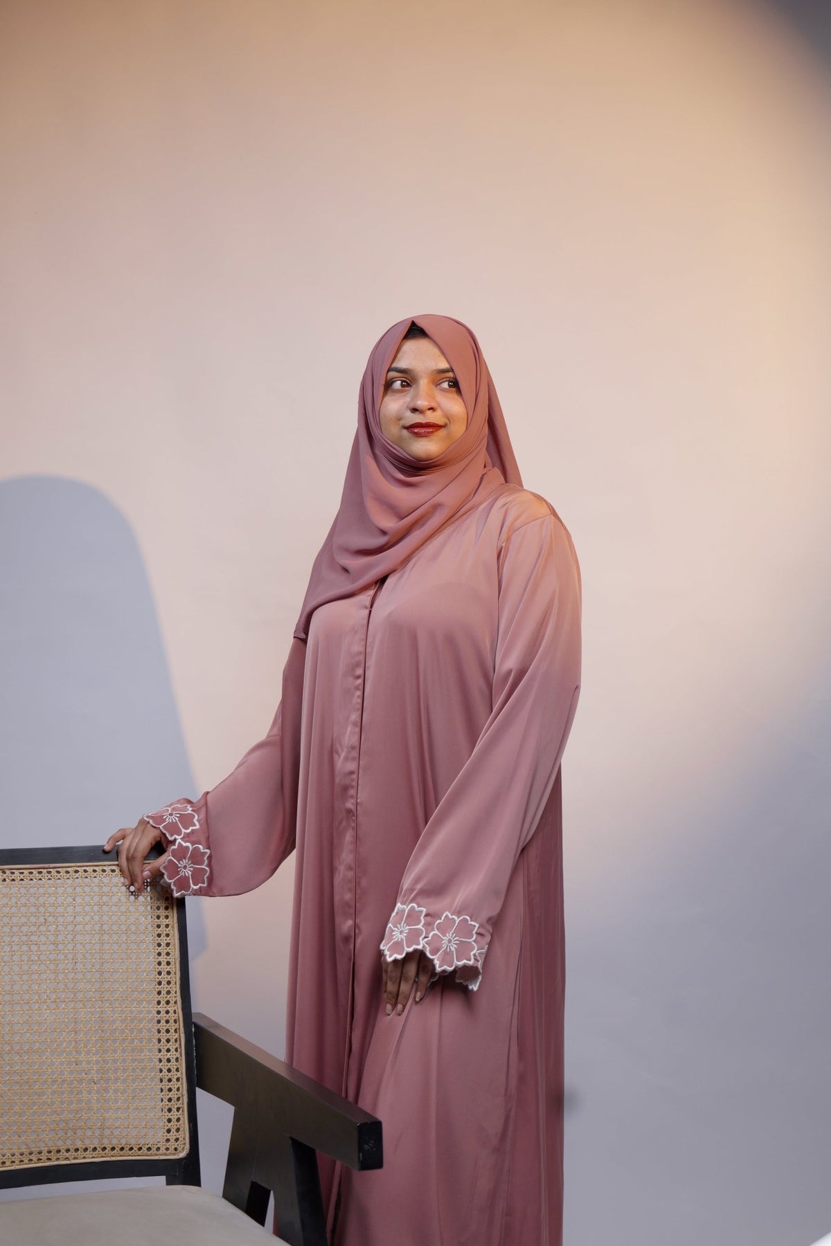 Ainaura | Premium Rose Blossom Embroidered Abaya - AinAura