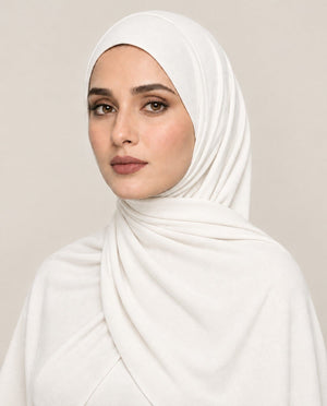 Ainaura Premium Zera Jersey Hijab – Milk White - AinAura