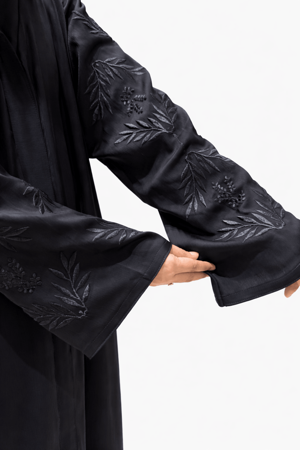 Elegant Floral Sleeve Black Abaya-Premium Imported Tiktok Fabric - AinAura