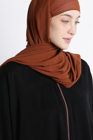Ainaura | Copper-Lined Onyx Dubai Abaya