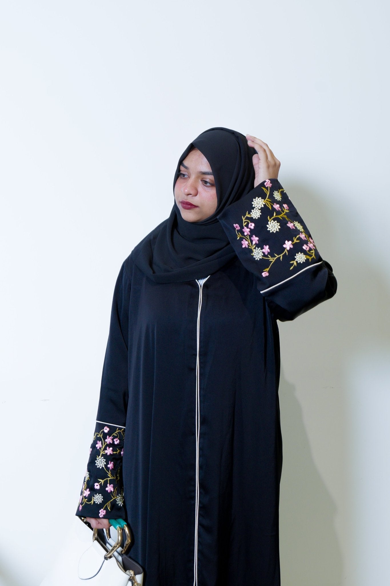 Premium Blossom Embroidered Black Abaya - AinAura